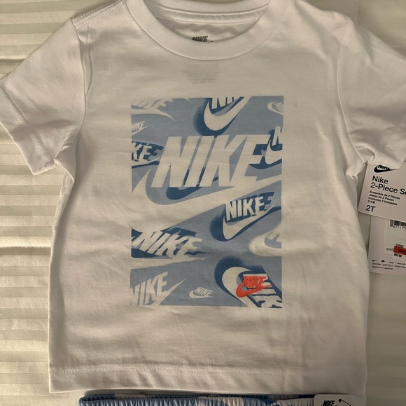 Nike White and Light Blue Kids Set - Picture 2 of 7